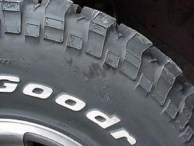 BFGoodrich Mud-Terrain T/A KM