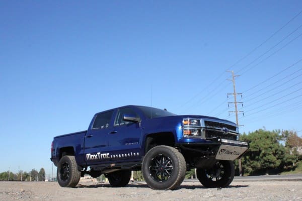 MaxTrac 07-14 Chevy vehicle shot