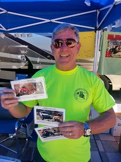 a1.bp.blogspot.com__az3HzBabNlc_Uc4Bqqx5wNI_AAAAAAAAEPs_JgER47_Ye8g_s320_bbff_mike_trails.webp