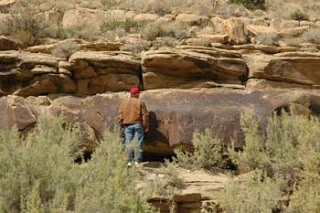 a3.bp.blogspot.com__JQdZgxa_BPs_UKQjV99f_7I_AAAAAAAADkM_66gmvMMbDgM_s320_9mile_petroglyphs10.webp