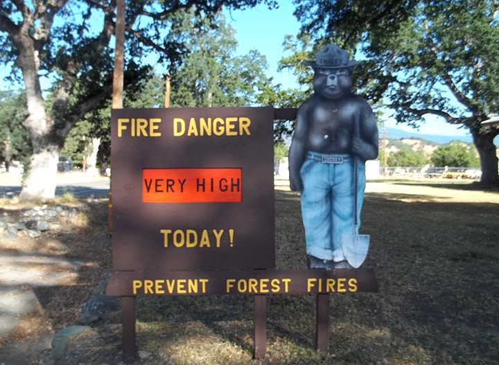 firescape-smokey_web.webp