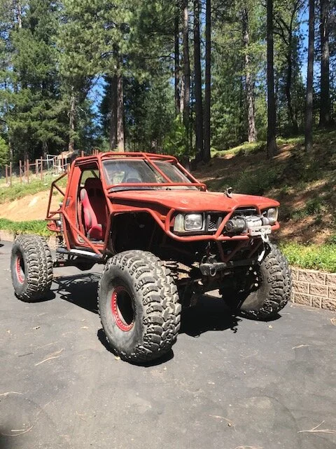 83 Toyota crawler - Ultimate Toy crawler-custom WFO Dana60 front 5:89 Detroit locker- Currie 9" rear spool 35 spline chrome moly axles