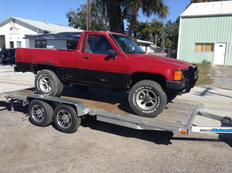 1985 Toyota 4x4 pick up
