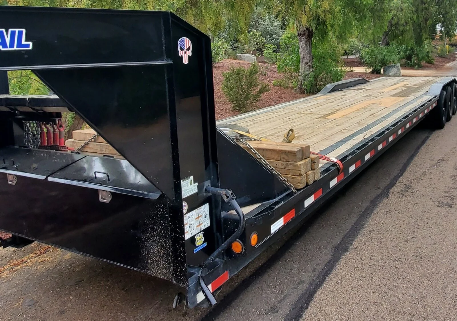 Loadtrail gooseneck trailer.jpg
