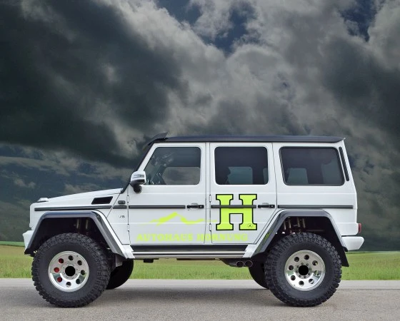 MercedesG_4x4_hoch2_Side_LegacyForged_18x9_polished_Presse_finale.webp