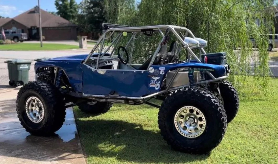 Denver, Co Diamond Fab Crawler 5.3LS Holley