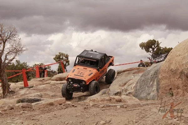 Team-Four-Corners-Dirt-Riot-Moab-Utah-3.webp