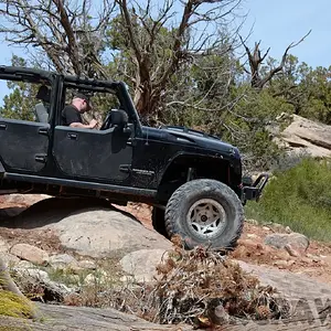 2014_EasterJeepSafari_CrawlMag_AreaBFE_DSC_2444