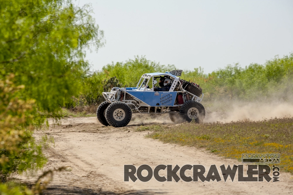 Rockcrawler_DirtRiot_Laredo-19.jpg