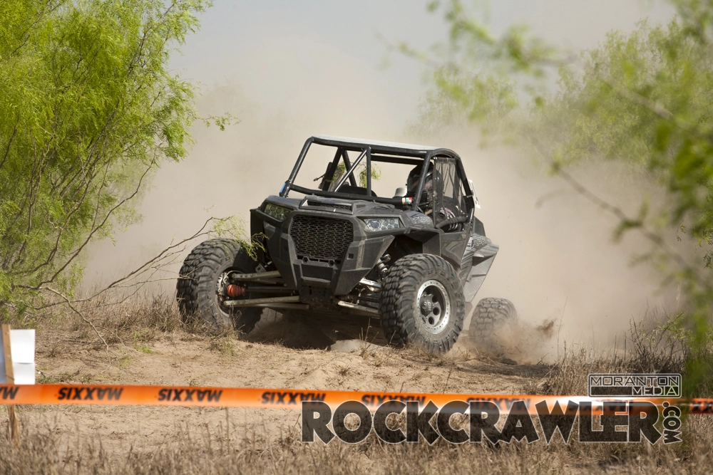 Rockcrawler_DirtRiot_Laredo-5.jpg