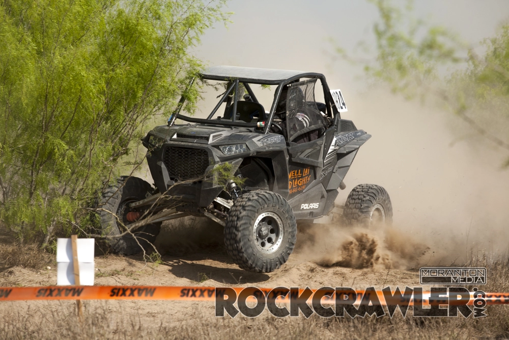 Rockcrawler_DirtRiot_Laredo-6.jpg