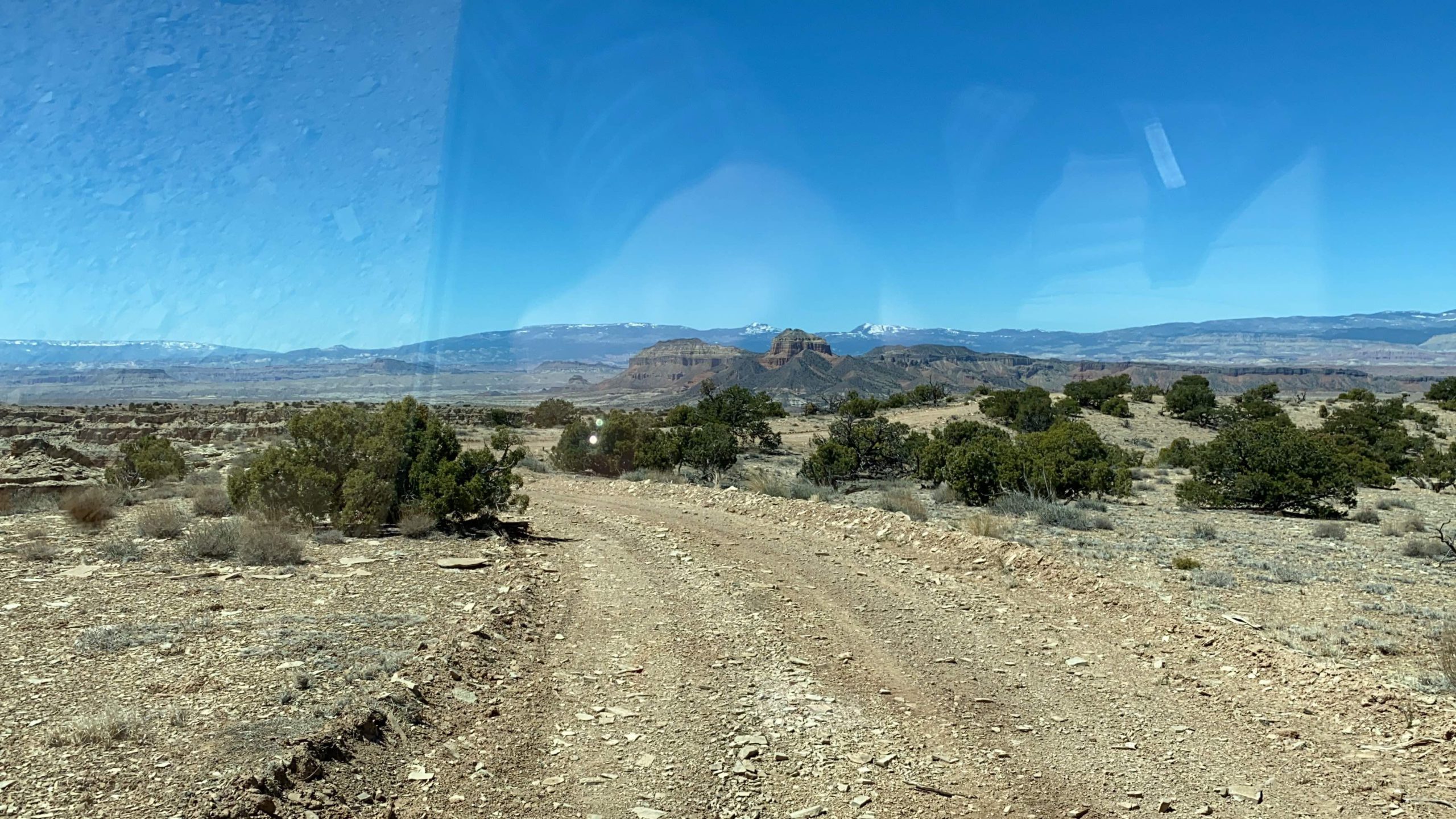 road-to-segers-scaled.jpg