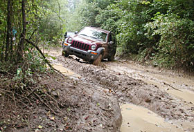 Jeep Liberty  hits the trails