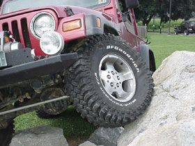 BFGoodrich Mud-Terrain T/A KM