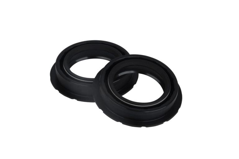 TrailSafe FJ80 Inner Axle Seals •